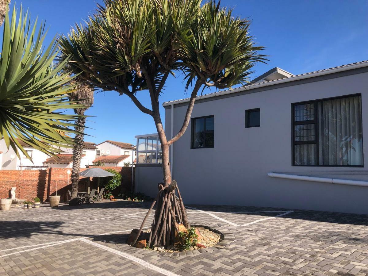 Le Blue Guesthouse Port Elizabeth Eksteriør bilde